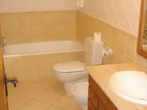 Baño de Casa o chalet en venta en El Tiemblo  con Aire acondicionado y Balcón