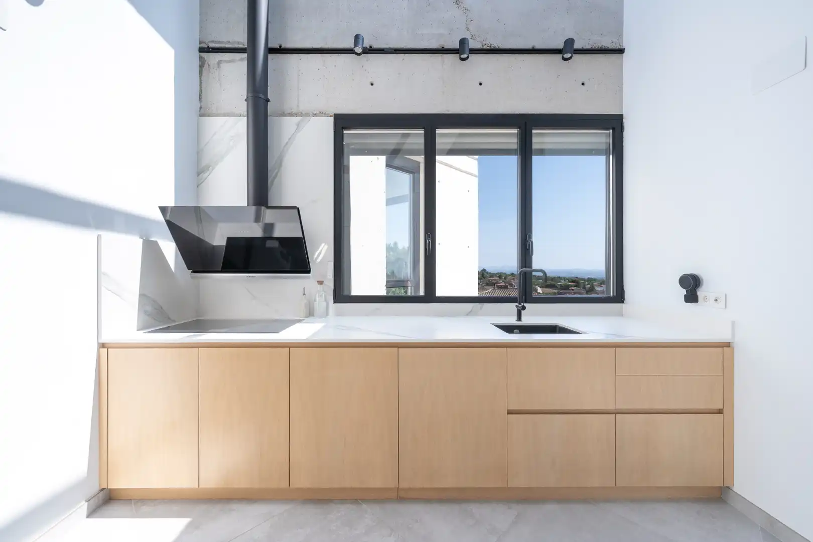 Cocina de Casa o chalet en venta en Castellvell del Camp con Aire acondicionado, Jardín privado y Terraza