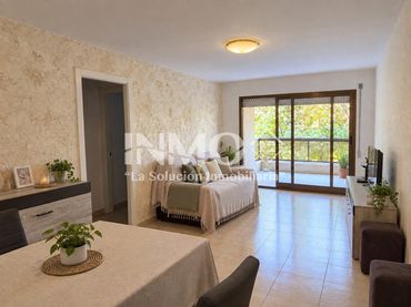 Apartament amb ascensor en venda a Avinguda del Països Catalans 3