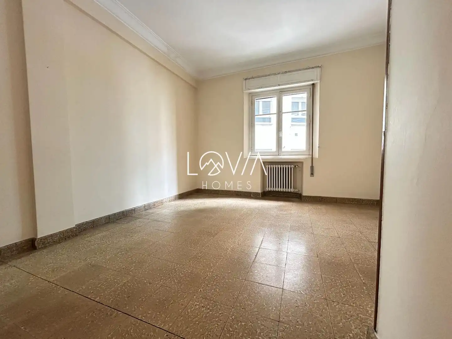Bedroom of Flat for sale in Gijón   with Storage room