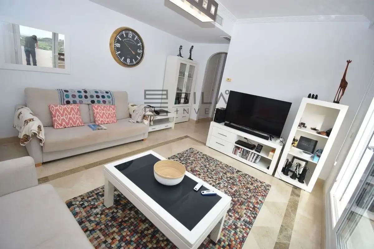 Wohnzimmer von Dachboden zum Verkauf in Mijas mit Klimaanlage, Terrasse und Abstellraum