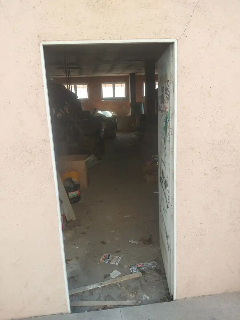 Local comercial en venta en Milicias, imagen 14