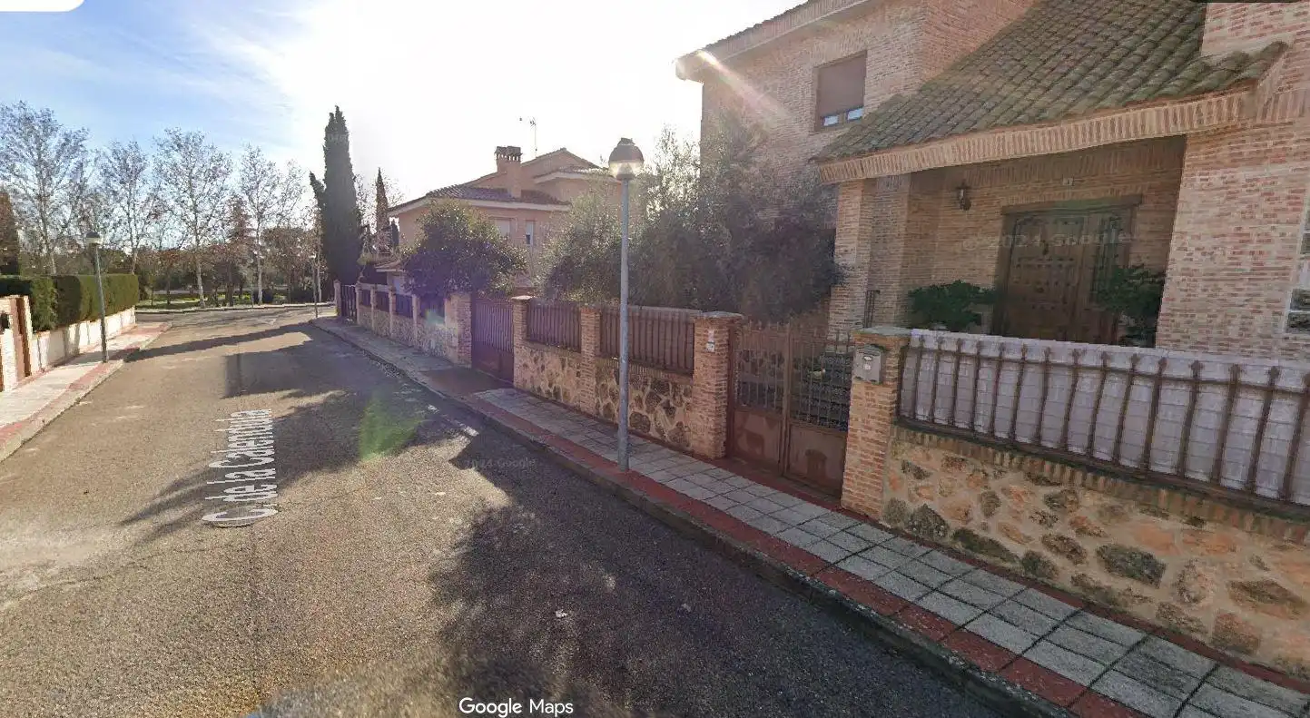 Vista exterior de Casa adosada en venta en Cobisa