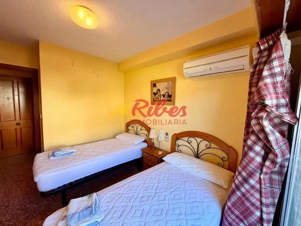 Bedroom of Apartments for sale in Racó