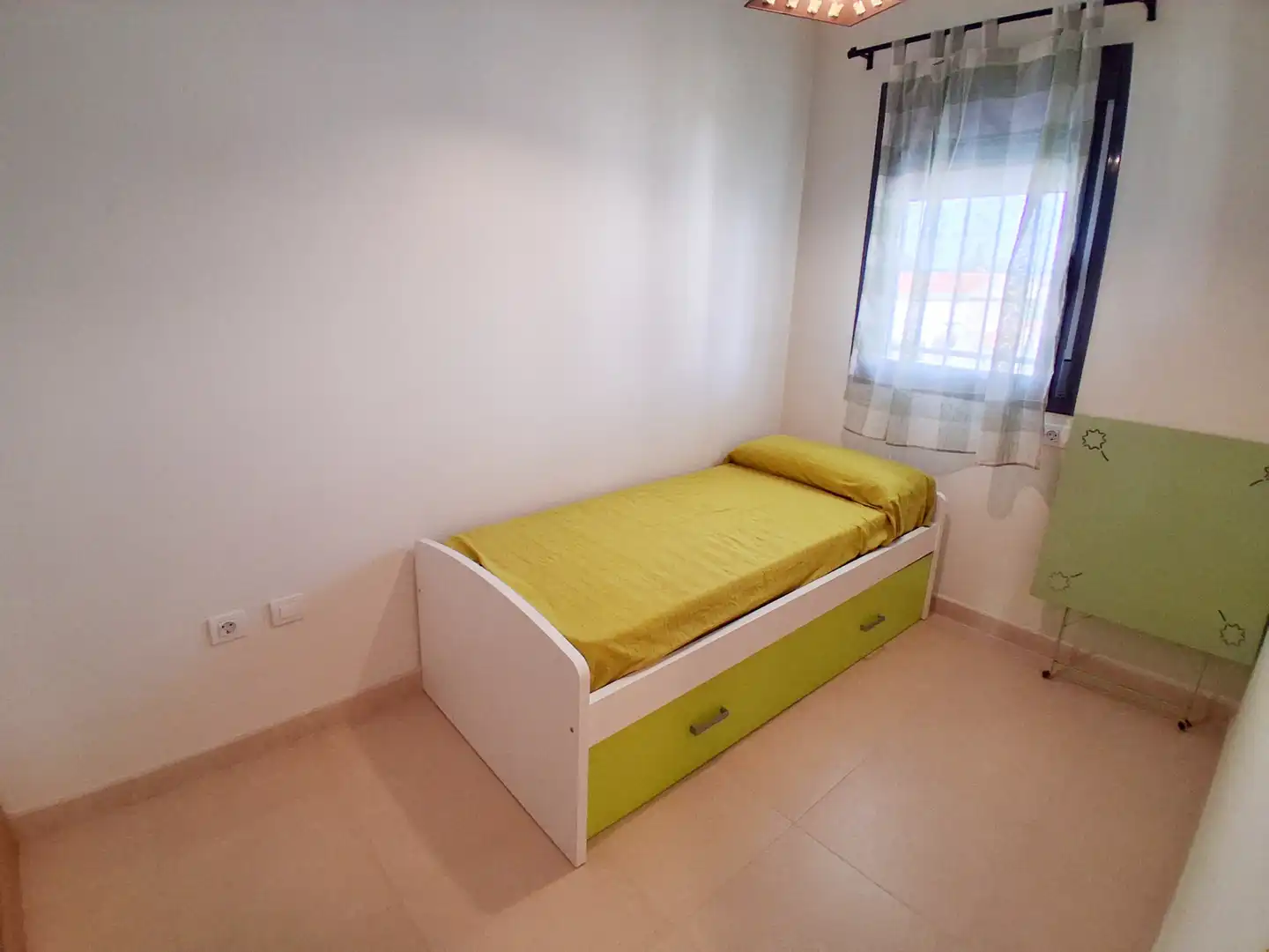 Schlafzimmer von Maisonette zum Verkauf in Vinaròs mit Klimaanlage, Terrasse und Abstellraum