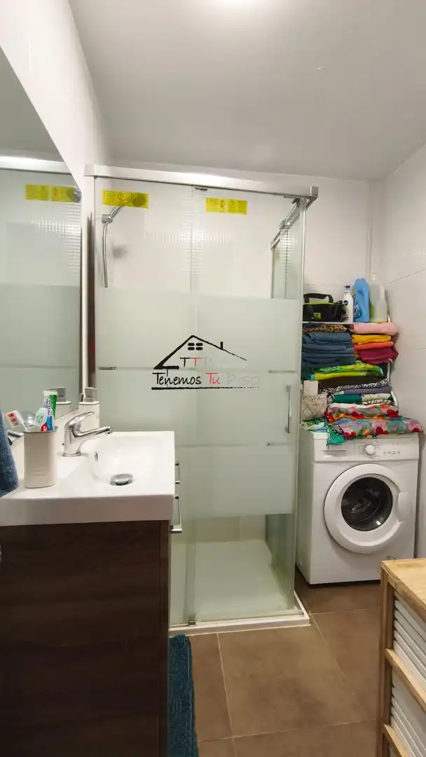 Baño de Apartamento en venta en Benicarló con Aire acondicionado, Calefacción y Jardín privado