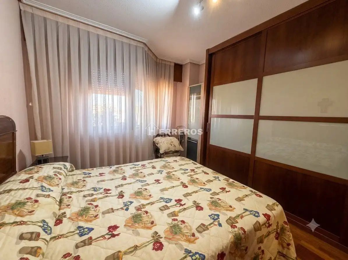 Appartement avec ascenseur à vendre à VARA DE REY, imagen 24