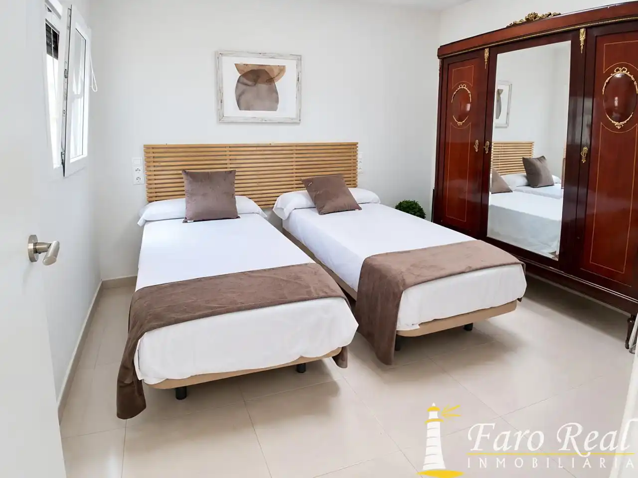 Dormitori de Apartament de lloguer en Centro - Calzada - Cabo Noval
