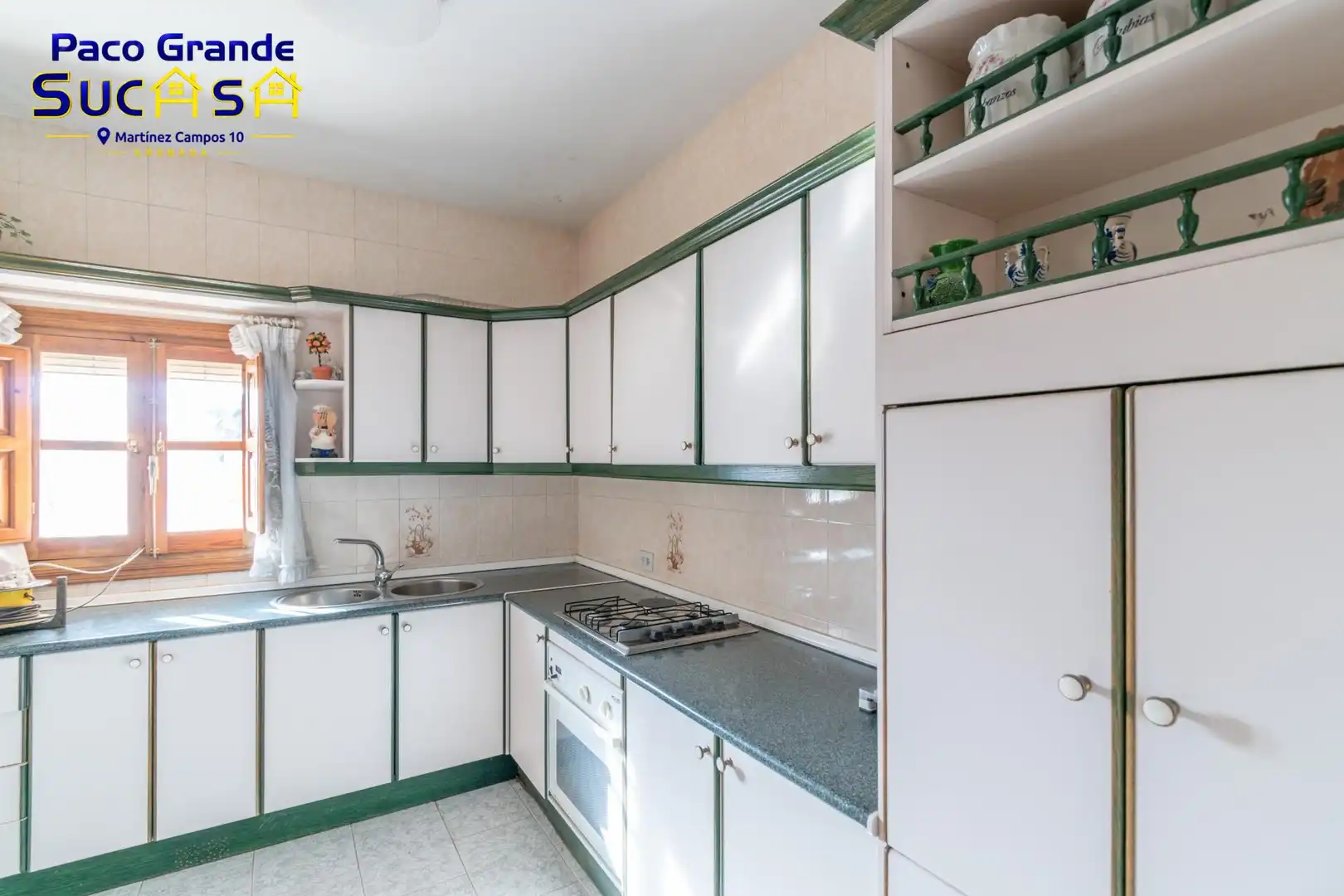 Cocina de Casa o chalet en venta en Vegas del Genil con Calefacción, Jardín privado y Terraza