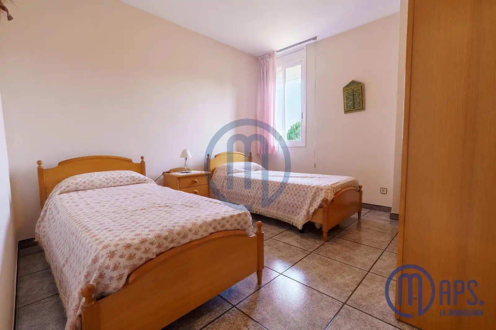 Dormitori de Casa o xalet en venda en Canovelles amb Calefacció, Terrassa i TV