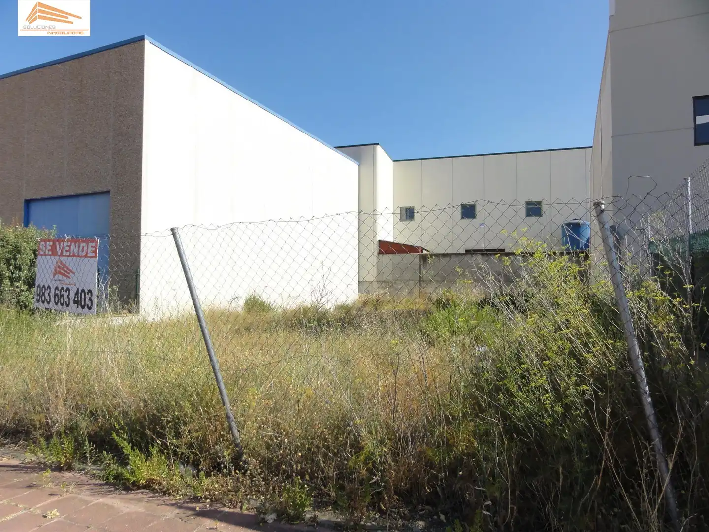 Vista exterior de Terreny industrial en venda en Valladolid