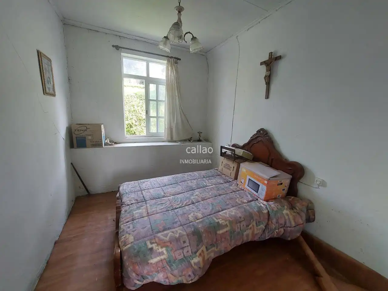 Dormitori de Casa o xalet en venda en Ferrol amb Jardí privat i Traster