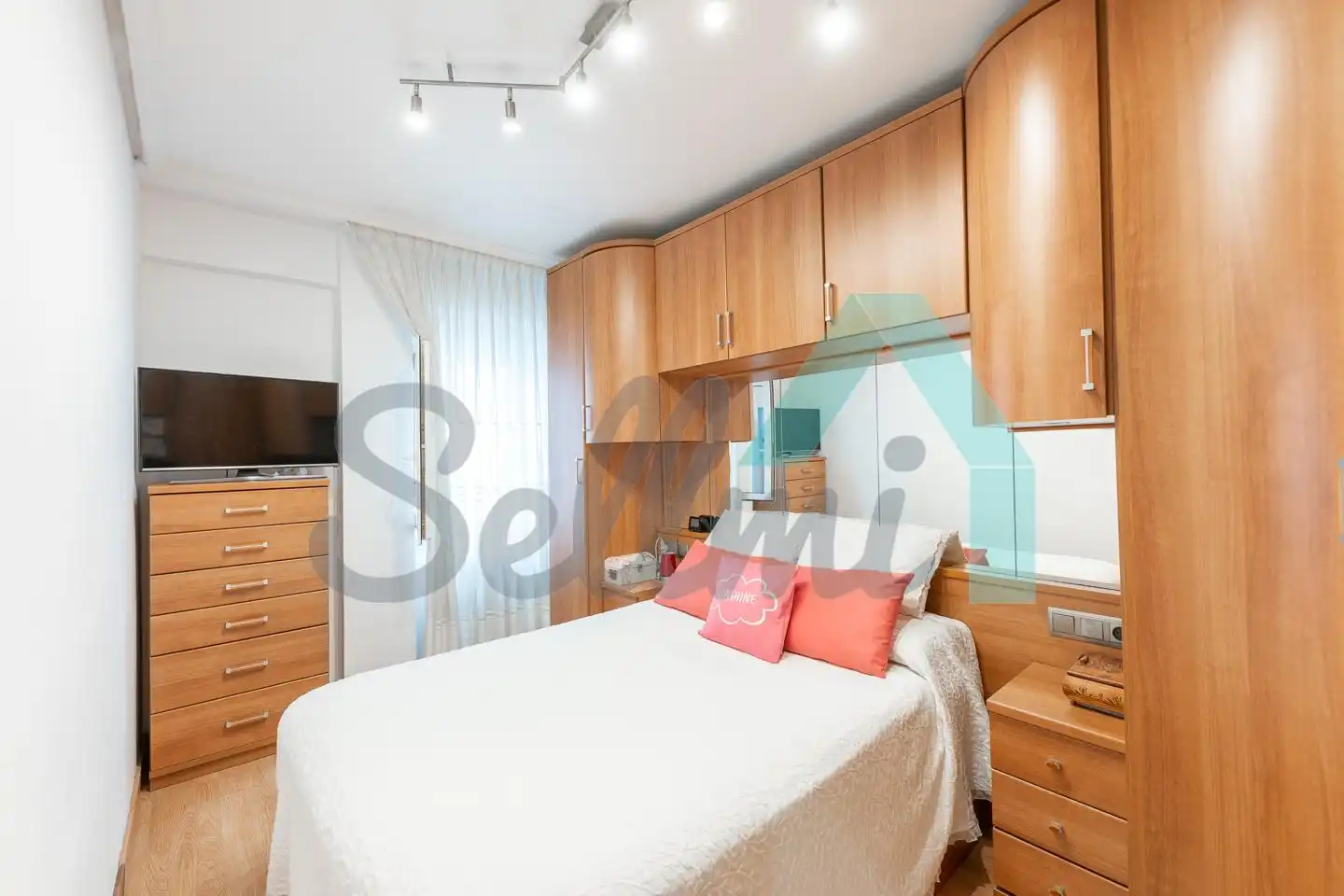 Habitación de Piso de alquiler en Ería - Masip