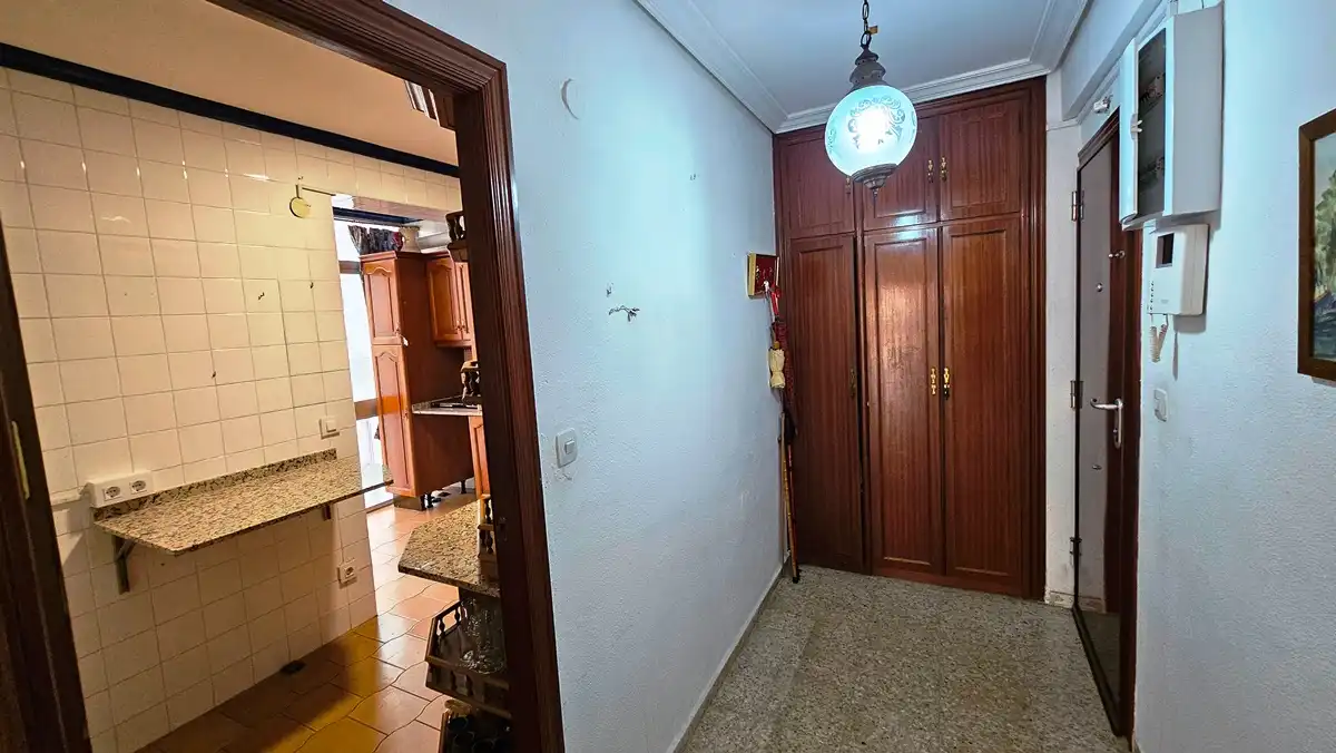 Flat for sale in Sevilla  with Air Conditioner, Terrace and Balcony