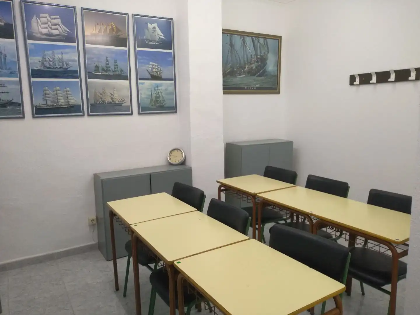Comedor de Local en venta en Castellón de la Plana / Castelló de la Plana con Aire acondicionado, Terraza y Amueblado