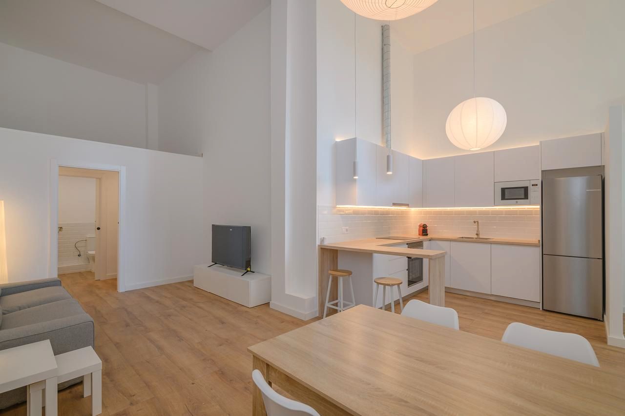 Kitchen of Loft for sale in  Barcelona Capital  with Air Conditioner and Alarm