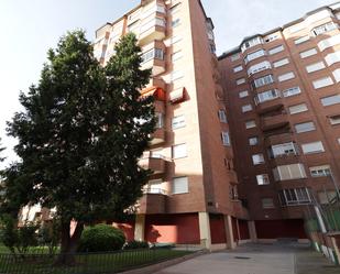 Vista exterior de Pis en venda en Valladolid Capital amb Calefacció, Terrassa i Balcó