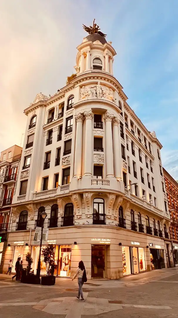 Außenansicht von Wohnung zum Verkauf in Valladolid mit Heizung, Parkett und Terrasse