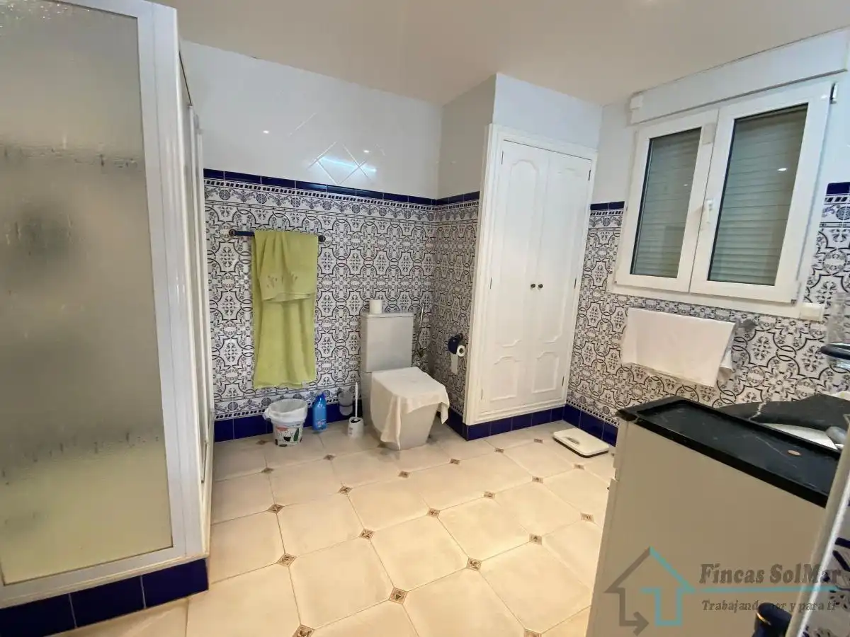 Baño de Casa o chalet en venta en Benicasim / Benicàssim con Aire acondicionado, Calefacción y Terraza