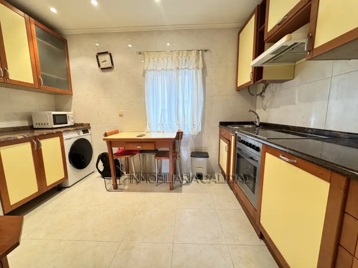 Küche von Wohnung zur Miete in Burgos mit Heizung und Möbliert