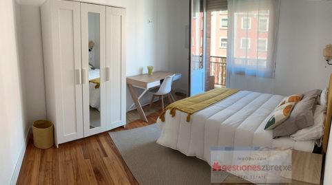 Foto 2 de Piso de alquiler en Plaza Aita Donostia, Basurtu, Bilbao