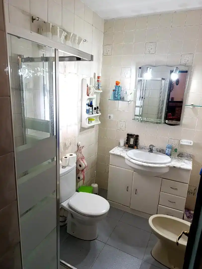 Baño de Casa o chalet en venta en Juarros de Voltoya con Jardín privado, Parquet y Trastero