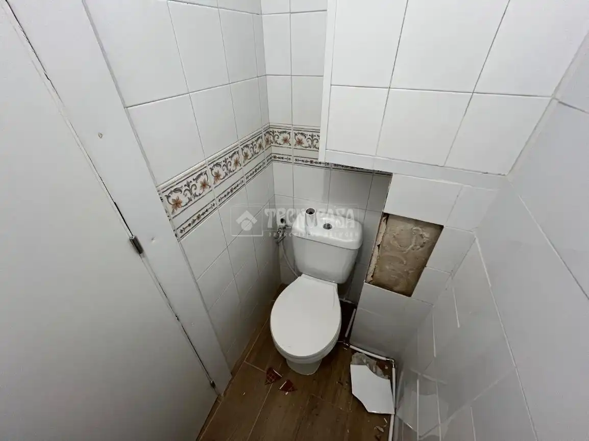 Baño de Local de alquiler en Horche