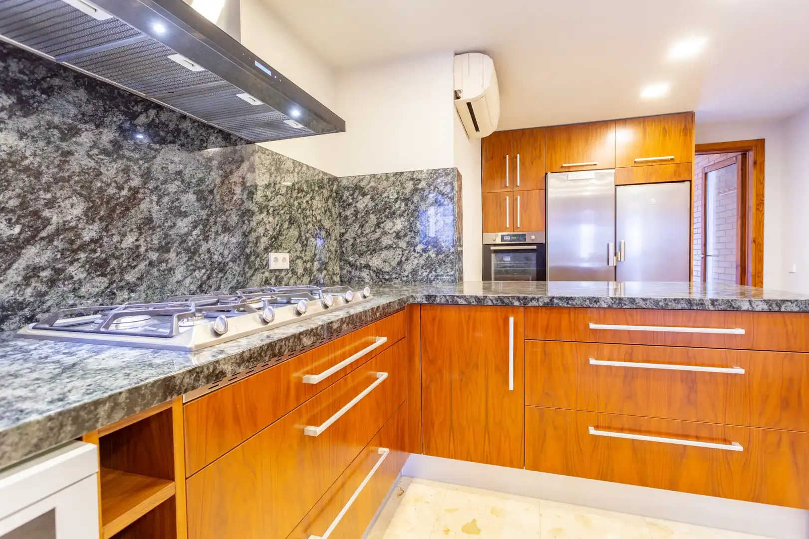 Kitchen of Houses for sale in Cambrils  with Air Conditioner, Heating and Terrace