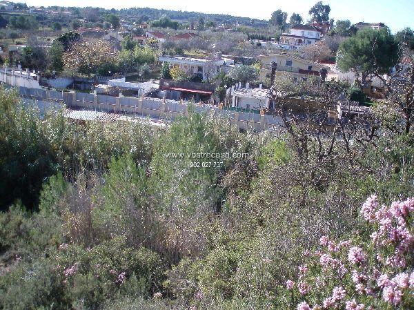 Terreno en venta en Chiva