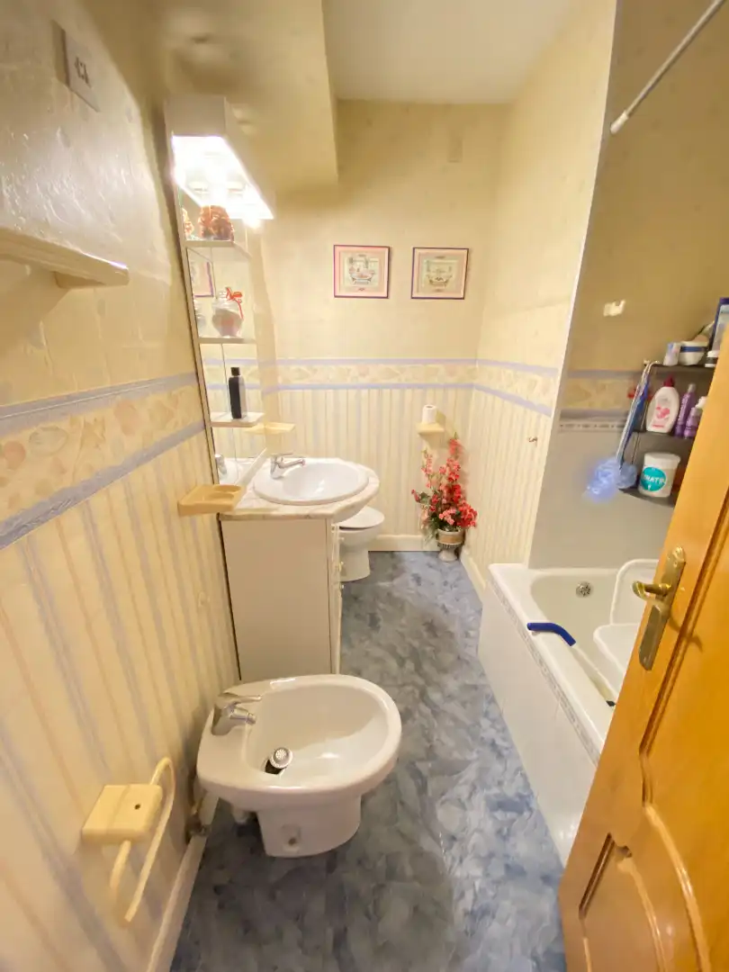 Baño de Piso en venta en Gernika-Lumo con Calefacción, Terraza y Amueblado