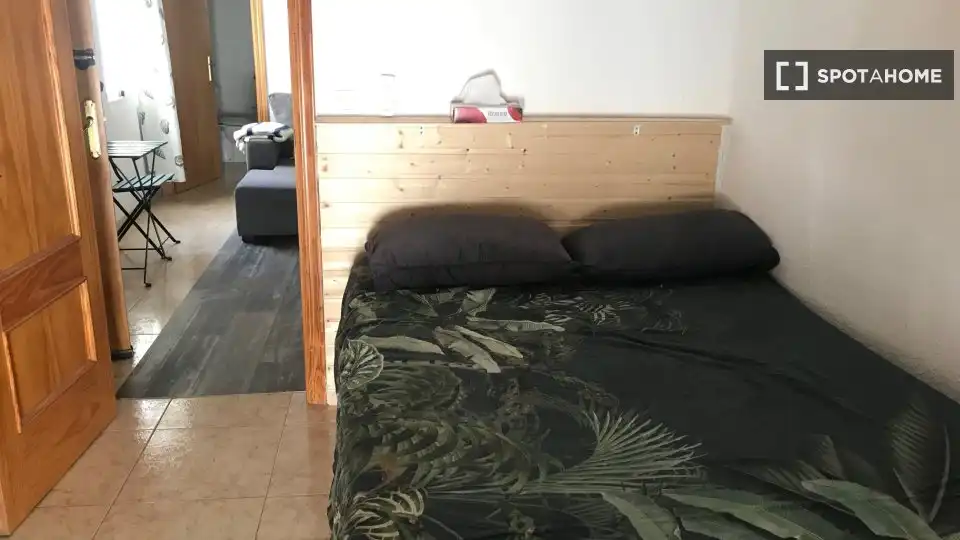 Habitació a Casco Histórico - Ribera - San Basilio