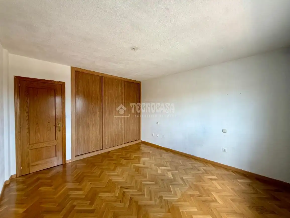 Bedroom of Detached homes for sale in Azuqueca de Henares