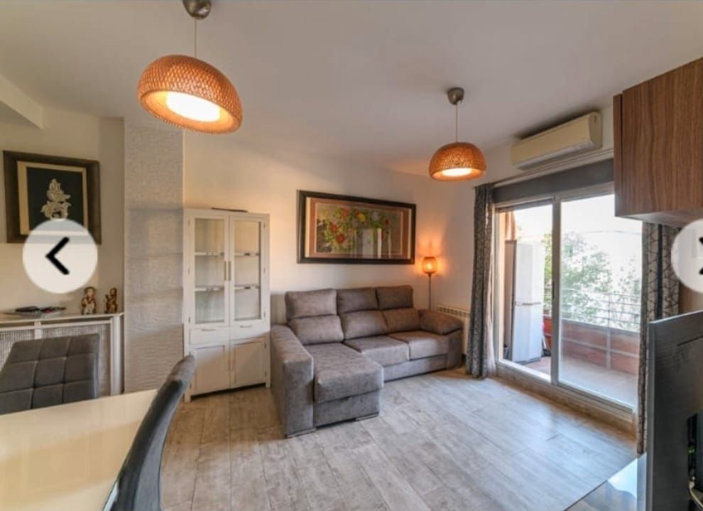 Living room of Flat to rent in  Granada Capital  with Air Conditioner, Heating and Terrace