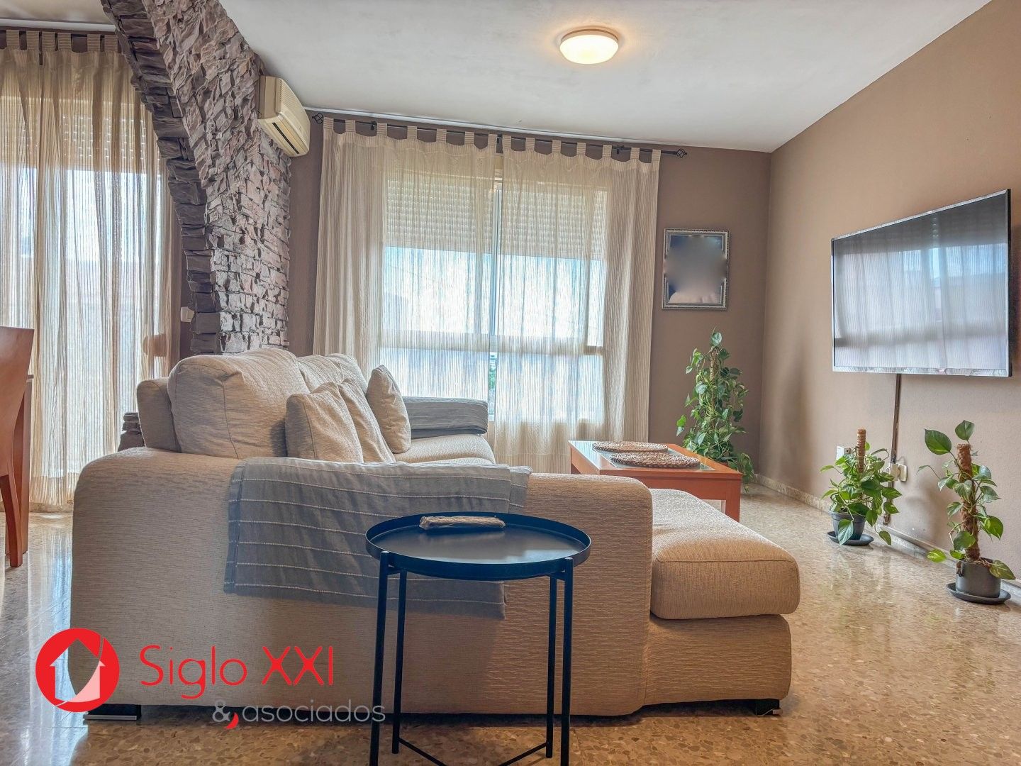 Living room of Flat for sale in Castellón de la Plana / Castelló de la Plana  with Air Conditioner and Furnished
