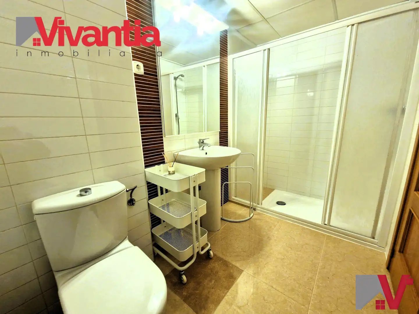 Apartamento en venta en Avenida de las Fuerzas Armadas, Los Angeles - Apolonia