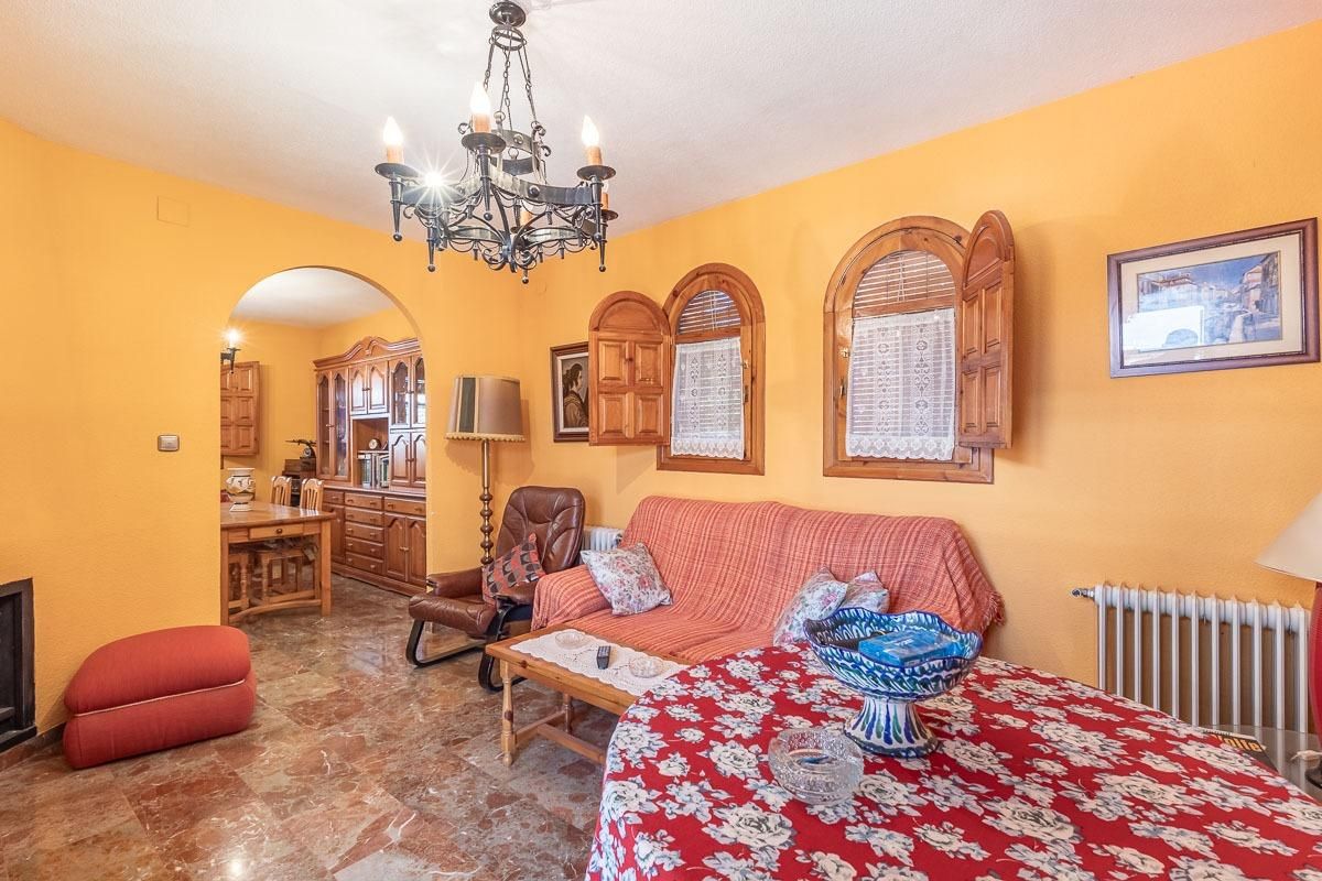 Casa o xalet en venda a Calle OPORTO, 40, Otura