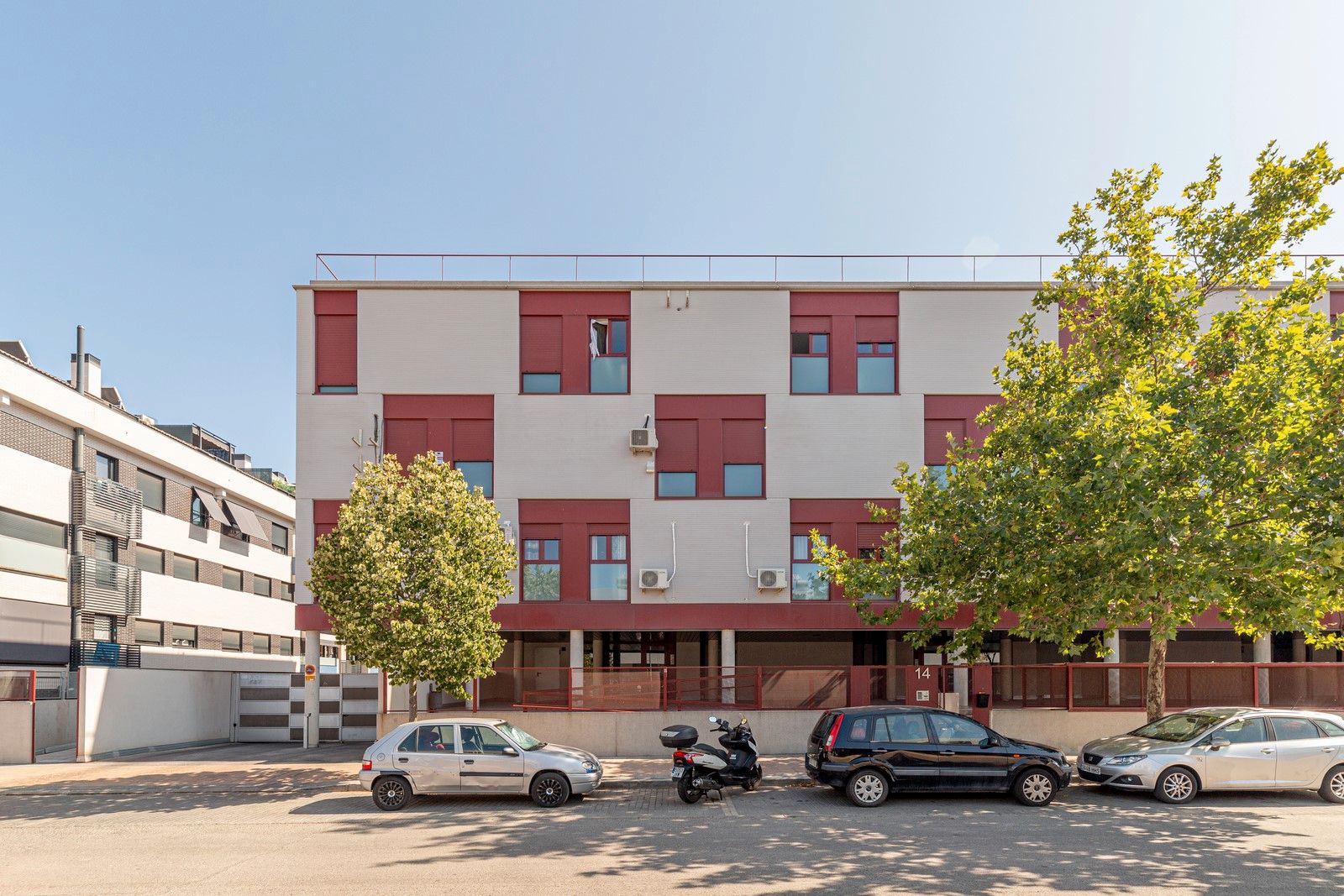 Vista exterior de Garaje de alquiler en Pinto