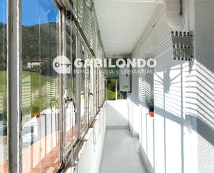 Vista exterior de Pis en venda en Mendaro amb Terrassa i Balcó