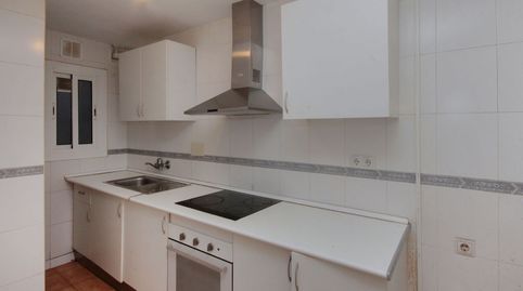 Foto 4 de Piso en venta en C/ Calaf , Can Mariner, Santa Coloma de Gramenet