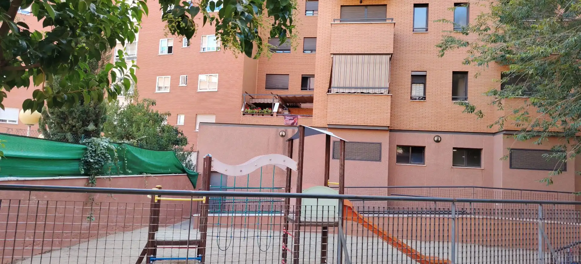 Exterior view of Flat for rent in Alcalá de Henares  with Air Conditioner, Heating and Storage room