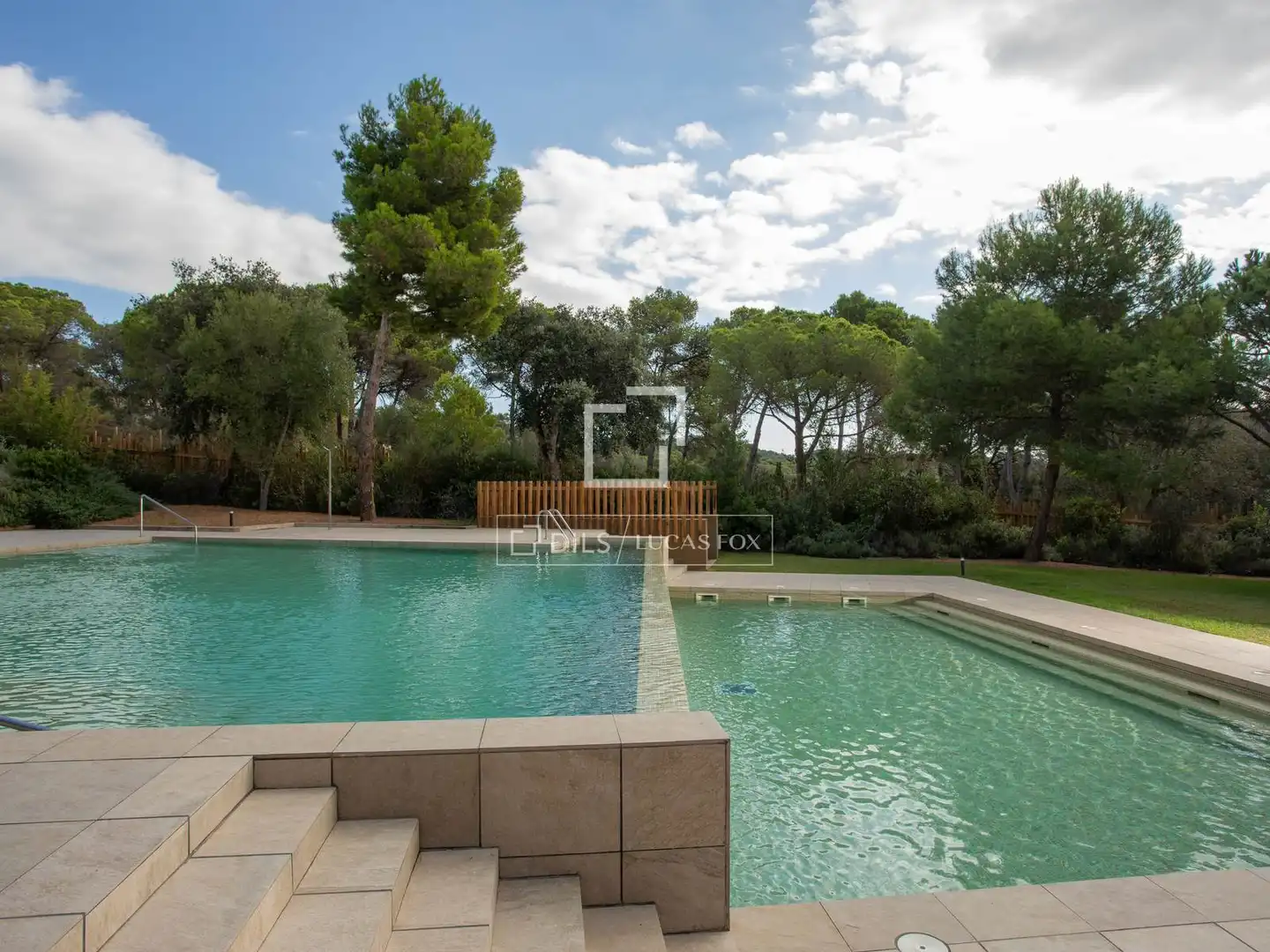 Swimming pool of Flat for sale in Palamós  with Air Conditioner, Heating and Private garden