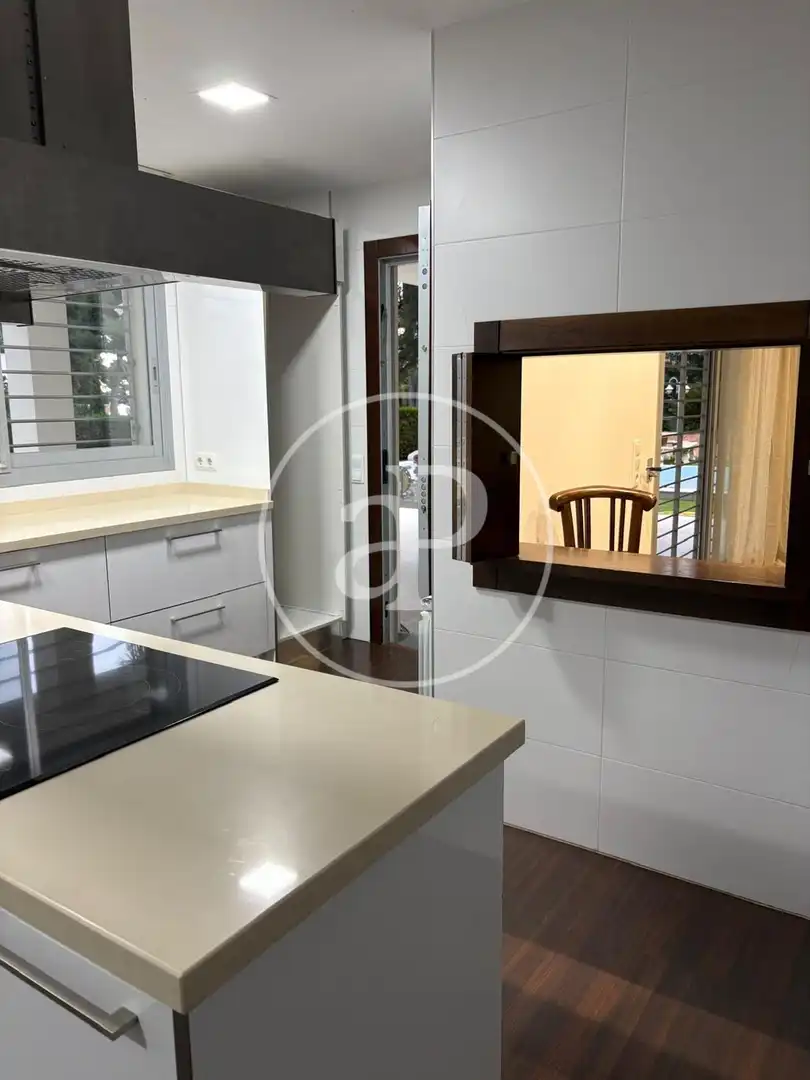 Kitchen of Houses for rent in Torrent  with Air Conditioner, Heating and Private garden