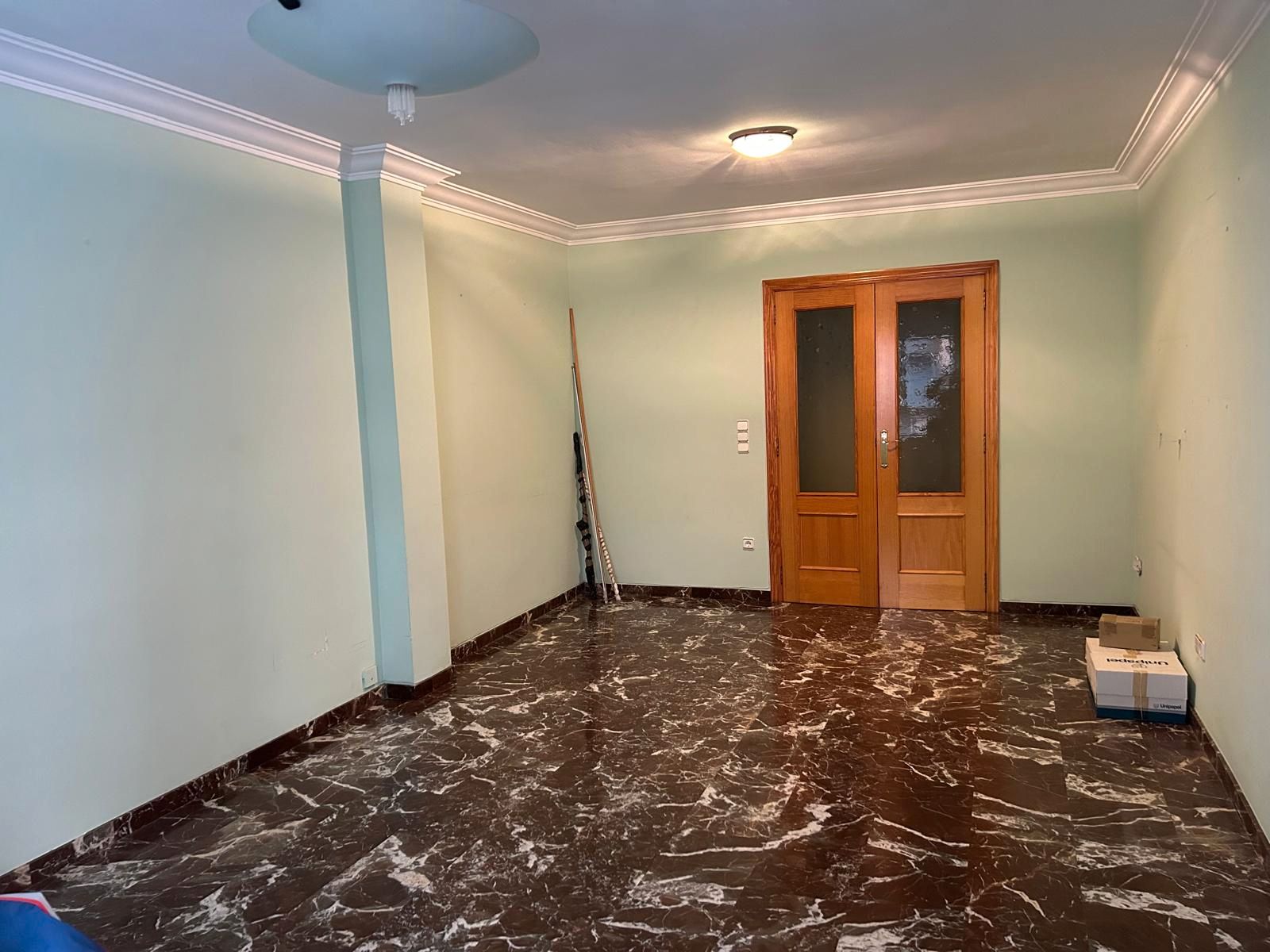 Flat for sale in Algemesí  with Air Conditioner, Terrace and Oven