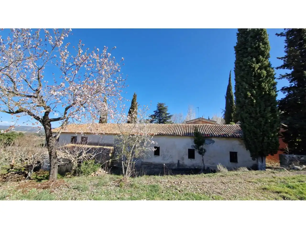 Exterior view of Houses for sale in Vimbodí i Poblet  with Heating, Private garden and Swimming Pool