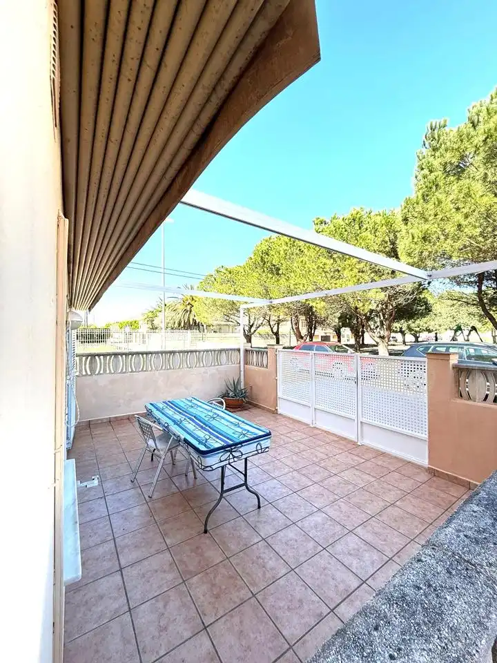 Terraza de Planta baja en venta en Oliva con Terraza