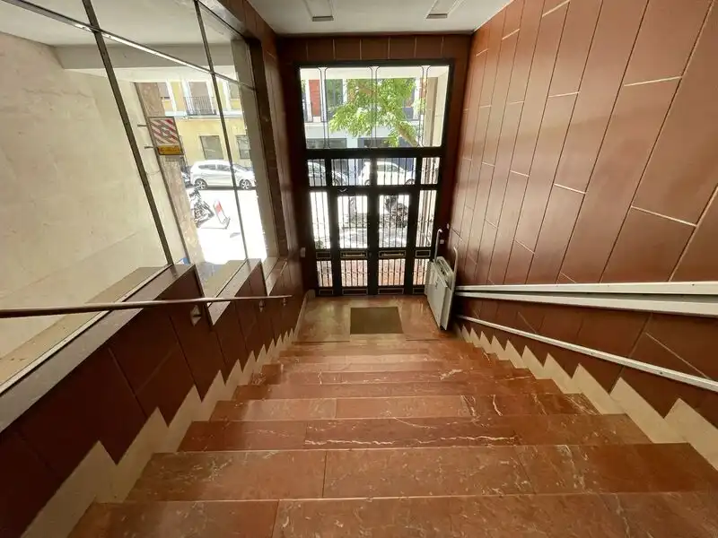 Wohnung zum Verkauf in Madrid mit Heizung, Terrasse und Möbliert