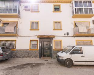 Vista exterior de Pis en venda en  Granada Capital amb Balcó