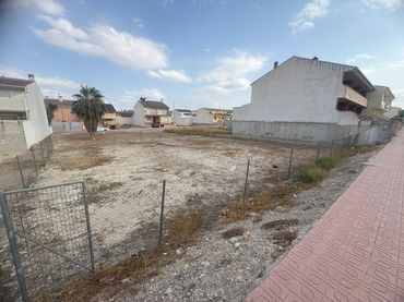 Terreny residencial en venda a Calle Diego Martínez Peñalver 16