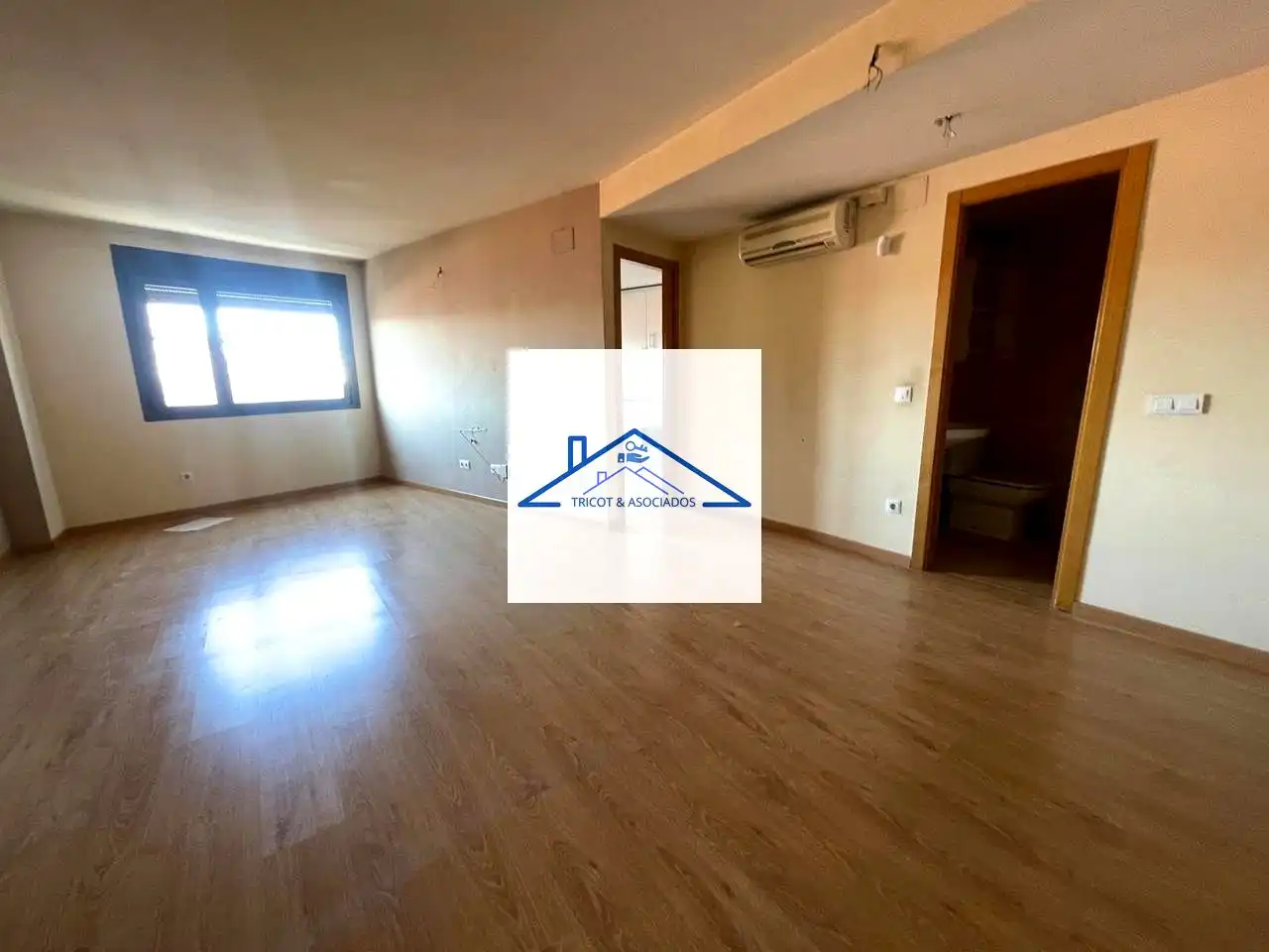Exterior view of Flat for sale in Bargas  with Heating