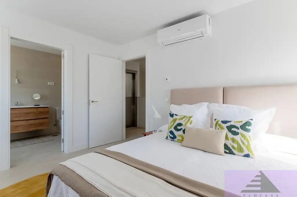 Bedroom of Houses for sale in Aranjuez  with Air Conditioner, Heating and Terrace